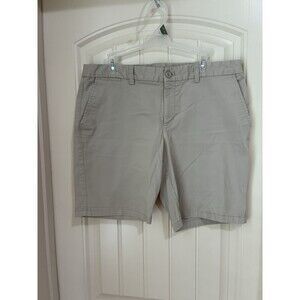 Gap Chino shorts Size 14  Khakis by Gap City Bermuda  9"